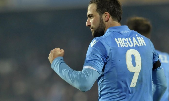 de laurentiss contro notizie false di bariggia su higuain