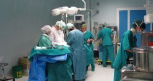 Napoli, il calvario di una donna per partorire: la denuncia a La Radiazza