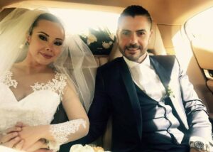 Napoli, il cantante Gianni Fiorellino sposa la sua Melania