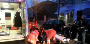 Napoli: investito mentre fa jogging, in prognosi riservata