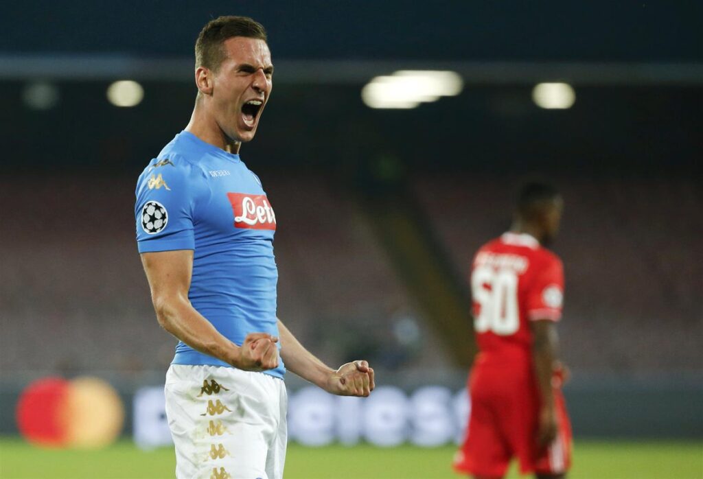 Napoli, le reazioni dei tifosi azzurri all'infortunio di Arek Milik