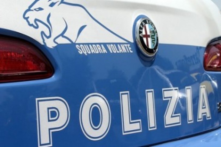 Napoli: trovata pistola in un parco e una bomba carta in un asilo
