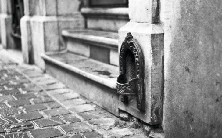 Nettasuole, la Napoli ottocentesca con le scarpe pulite
