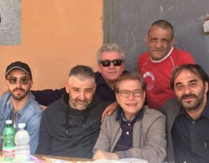 Nino D'Angelo, arriva la brutta notizia: il cantante è su tutte le furie