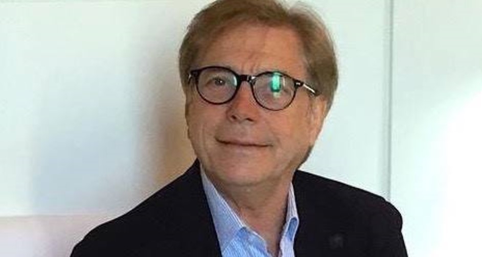 Nino D'Angelo: "Si spacciano per me fate attenzione a quello che chiedono"