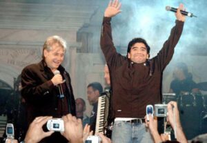 Nino D'Angelo Maradona