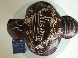 Nisida: ragazzi del carcere minorile realizzano colombe pasquali