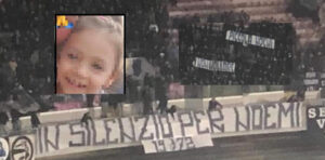 San Paolo, le curve espongono striscioni per Noemi