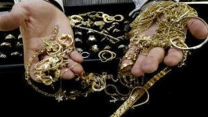 nota-gioielleria-vendeva-oro-rubato-maxi-sequestro-di-200-mila-euro