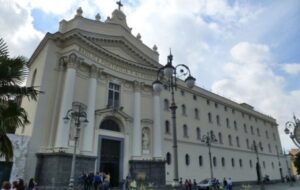 Pagani, migrante entra in Chiesa e aggredisce il sacrestano