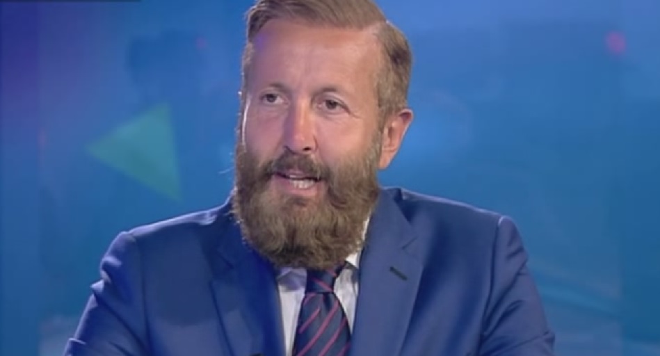 Paolo Bargiggia vs Napoli, continua la sfida tra il giornalista e i napoletani