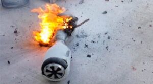 Paura a Mugnano: incidente con l'hoverboard per un bambino