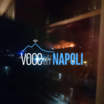 Incendio a Pianura, fiamme nel campo sportivo Astroni