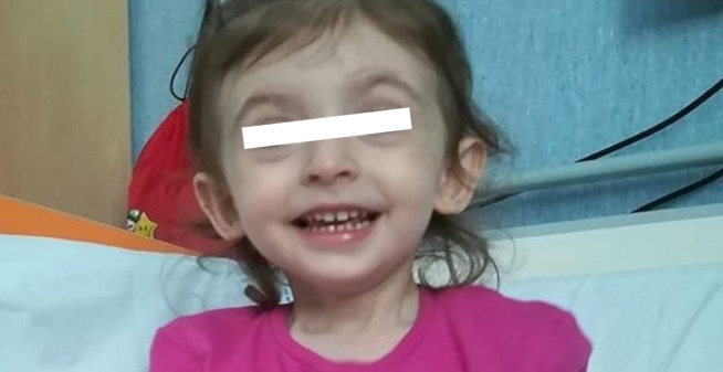 Addio ad Elisa, la piccola non ce l'ha fatta. I genitori: "Siamo morti con lei"
