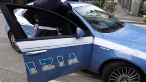 Ischia, arrestata stalker: ha perseguitato e aggredito il suo ex fidanzato