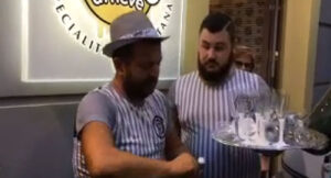 Pasticceria Poppella, l'inaugurazione del nuovo locale è un successo