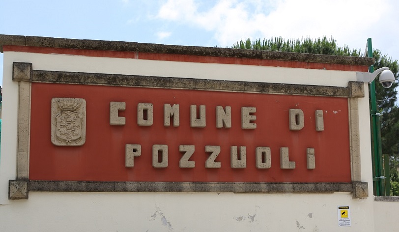 Pozzuoli, sotto indagine il Comune per infiltrazione camorristica