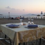 Pranzo a mare: tutti i posti dove mangiare e prendere il sole a Napoli e in provincia