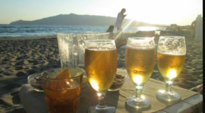 Pranzo a mare: tutti i posti dove mangiare e prendere il sole a Napoli e in provincia