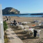 Pranzo a mare: tutti i posti dove mangiare e prendere il sole a Napoli e in provincia