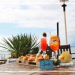 Pranzo a mare: tutti i posti dove mangiare e prendere il sole a Napoli e in provincia