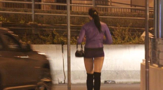 Scoperte le case dell'amore "Made in China": prostituzione nel quartiere mercato