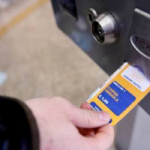 Rincari per i napoletani: strisce blu e biglietti dell’Anm, stangata in arrivo