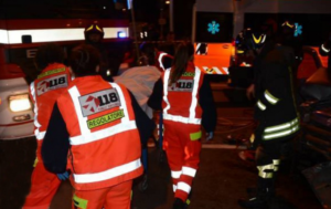 San Giuseppe Vesuviano, clochard cade dalle scale e muore