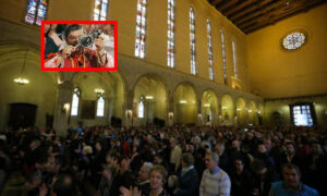 Miracolo di San Gennaro è già grande l'attesa nella basilica di Santa Chiara