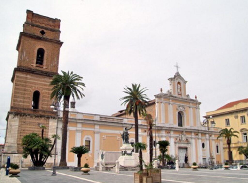 Santa Maria Capua Vetere, addio Mimì il noto clochardSanta Maria Capua Vetere, addio Mimì il noto clochard