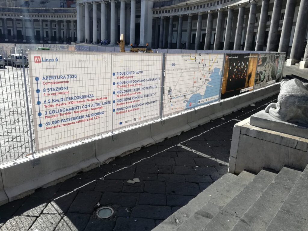 Cantiere Linea 6, stop del Mibact alle grate in piazza del Plebiscito: cantiere spostato in piazza Carolina