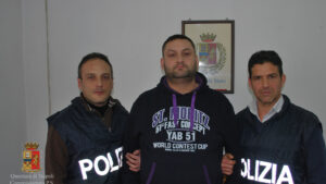 Sequestro e confisca al sodalizio Gallo-Limelli-Vangone, maxi blitz dei carabinieri