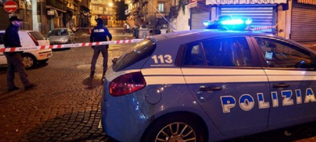 Agguato a Napoli, ancora spari in pieno centro