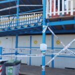 Sigilli al Lido Ideal a Posillipo per strutture abusive: il consigliere Borrelli "Perché non vanno da Romeo?"