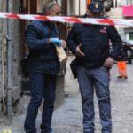 Napoli, la "stesa" prima dell'arrivo di Salvini: è tensione nel centro storico della città