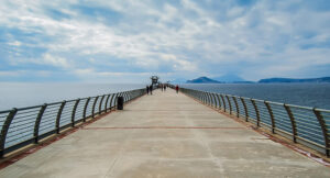 Swing, tango e balli etnici sul Pontile di Bagnoli: sabato 15 aprile il secondo appuntamento