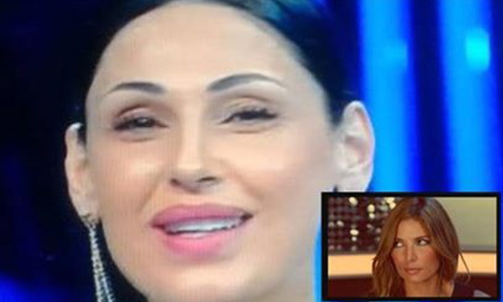 Selvaggia Lucarelli attacca Anna Tatangelo sul web: "Troppi interventi"
