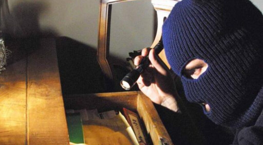 Tentata rapina in casa di un gioielliere a Sorrento