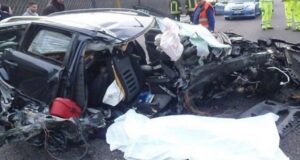 Terribile incidente stradale a Eboli, morti padre e figlio