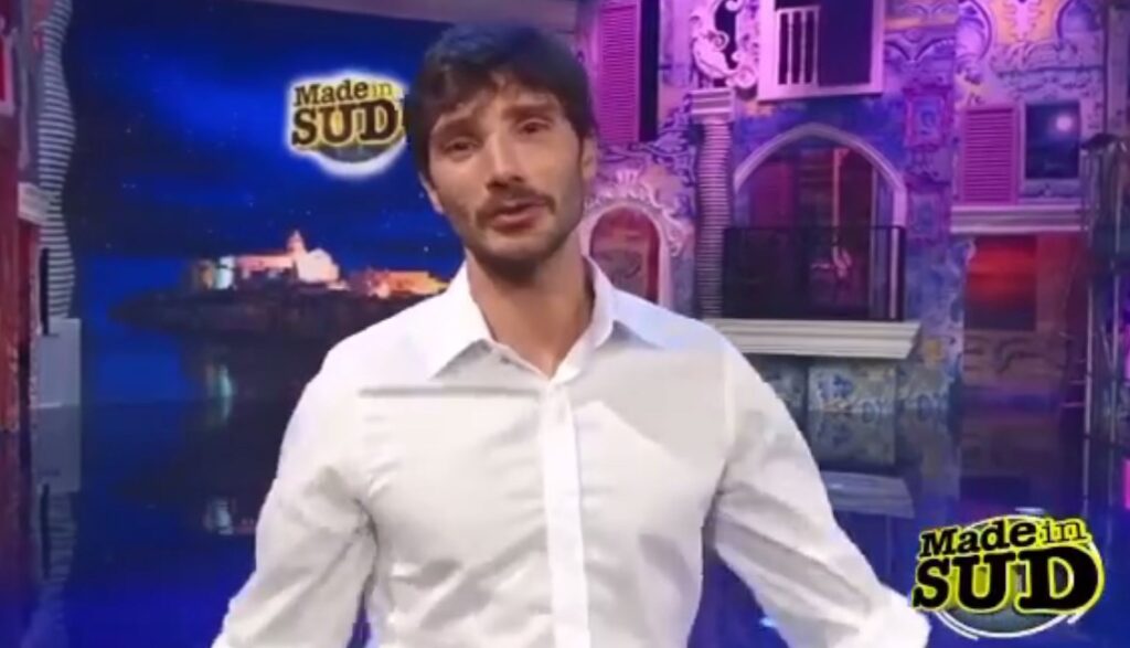 Terza puntata di Made in Sud, De Martino e Trotta in "Un bacio a mezzanotte"