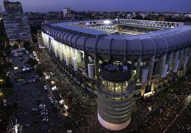 real madrid napoli santiago berabeu tifosi azzurri