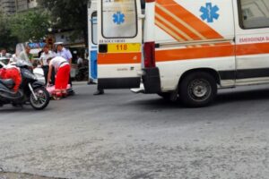 Tragedia a Giugliano: auto travolge un ragazzino e scappa via