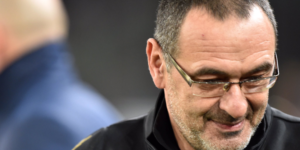 Un Napoli grande in campo ma piccolo fuori, Sarri mette al tappeto De Laurentiis