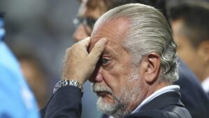 La SSC Napoli deve risarcire i suoi abbonati, la sentenza del giudice