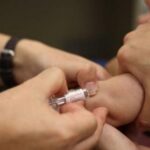 Parte la campagna vaccinale della Regione Campania contro la meningite