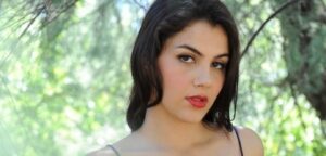 Valentina Nappi in America per le riprese di un film: "Miami non mi piace"