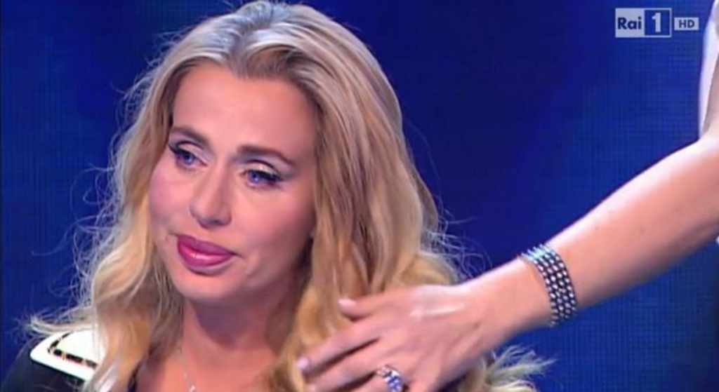 Valeria Marini su tutte le furie al Grande Fratello Vip