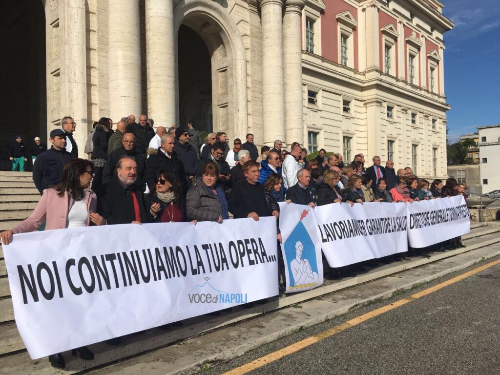 Ciro Verdoliva, manifestazione di solidarietà al Cardarelli per il manager