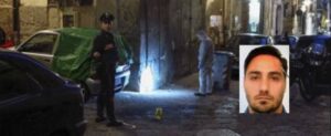 Sembrerebbe che da Forcella un gruppo di amici di Francesco Verrano si sia recato nel palazzo dove abita la famiglia del presunto assassino del padre