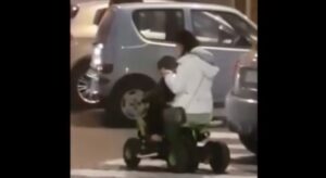 video denuncia francesco emilio borrelli